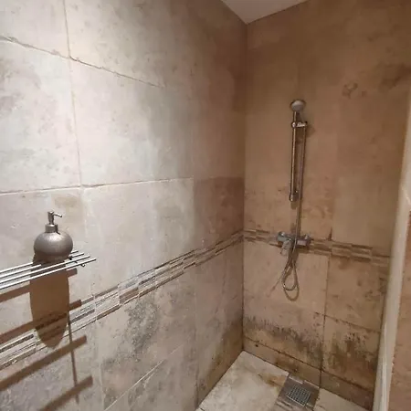 بيت للعطل #mas De Sequier *